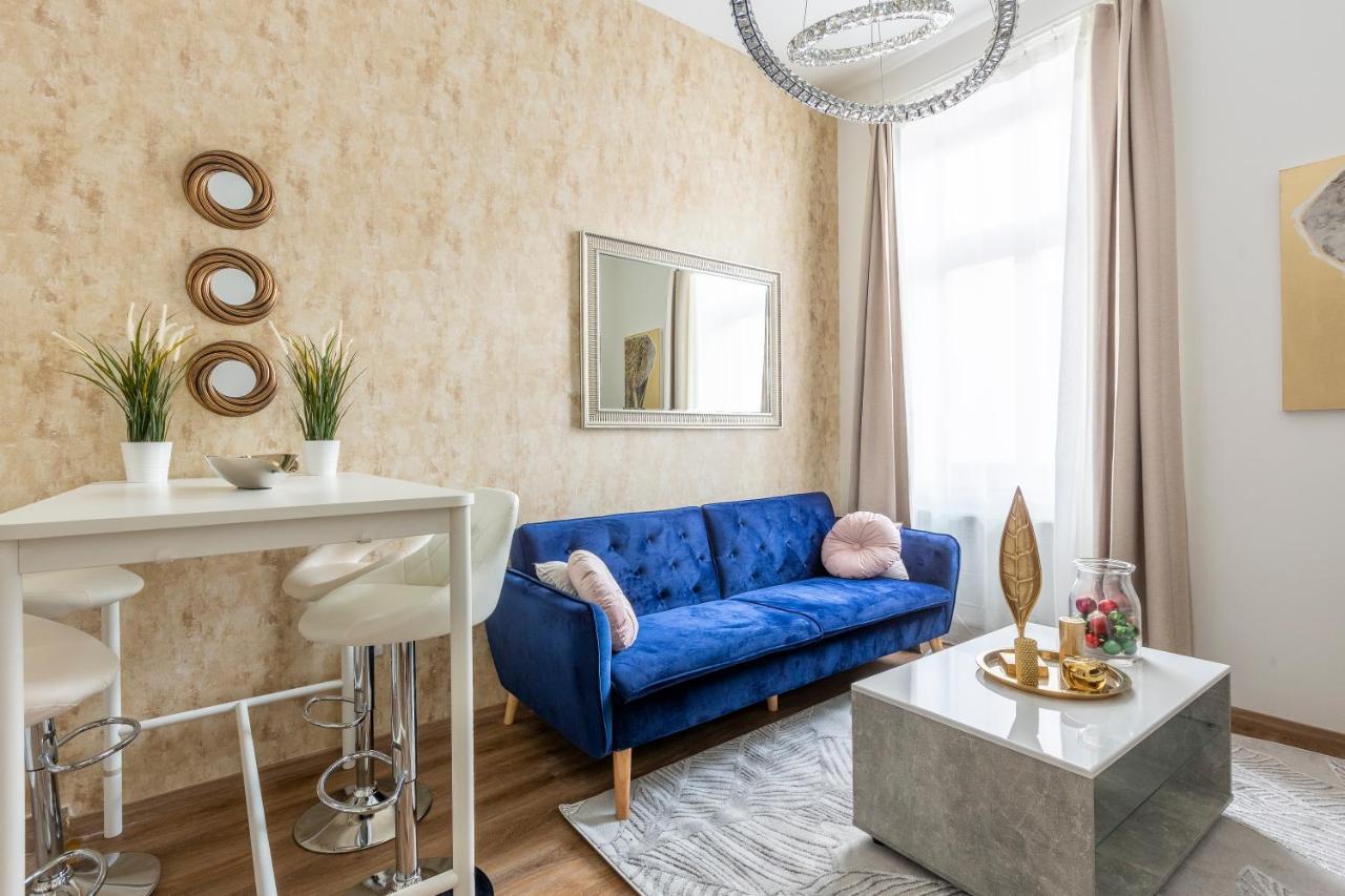 Explore Budapest From A Luxurious Cozy Apartment Bagian luar foto