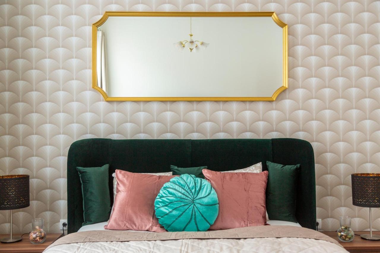 Explore Budapest From A Luxurious Cozy Apartment Bagian luar foto