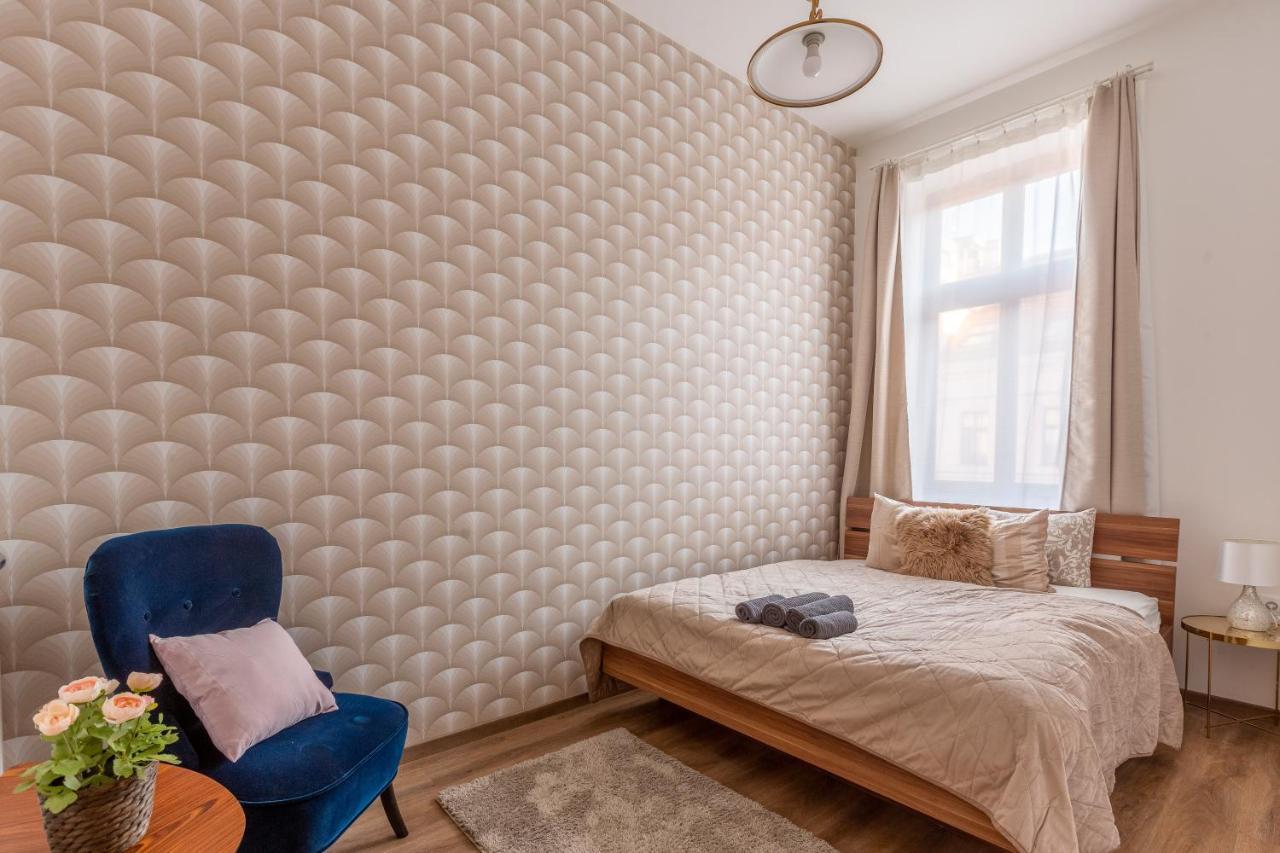 Explore Budapest From A Luxurious Cozy Apartment Bagian luar foto